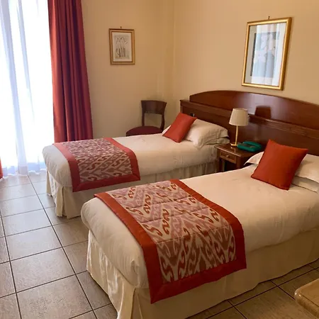 Marini Park Szálloda 3*