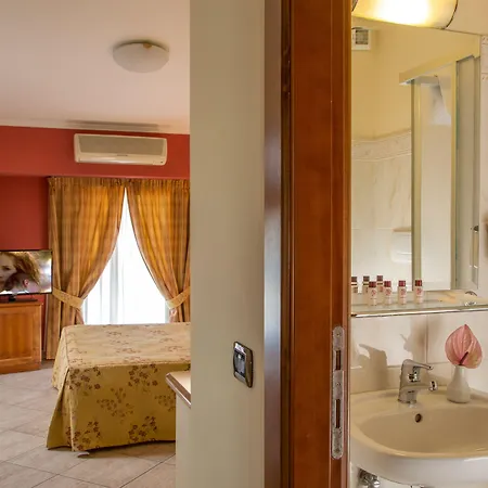 Hotel Marini Park Castel di Leva