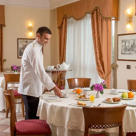 Marini Park מלון Castel di Leva