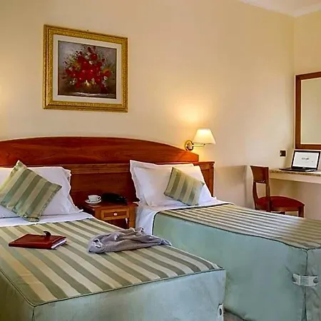 ホテル Marini Park 3*