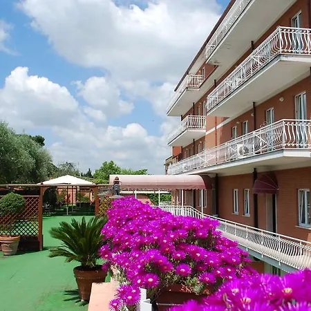 Marini Park 3* Кастель-ди-Лева