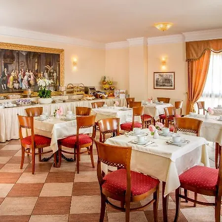 Szálloda Marini Park 3*