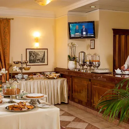 Marini Park Szálloda 3*