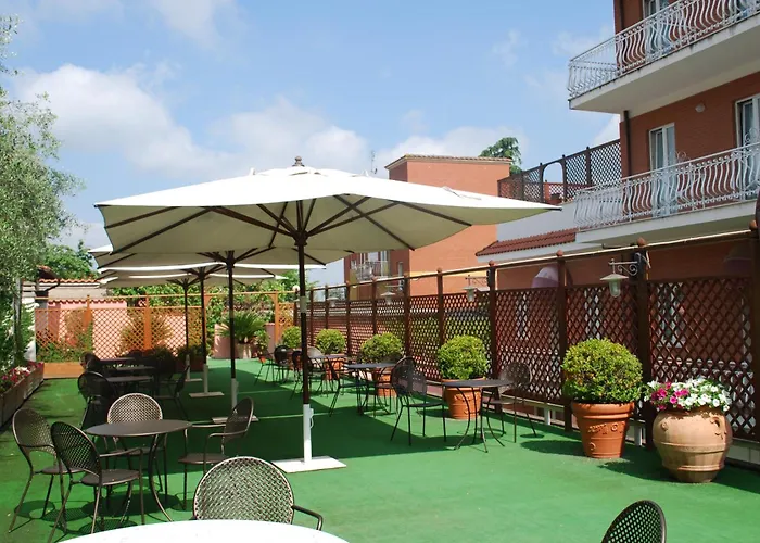 Otel Marini Park Castel di Leva